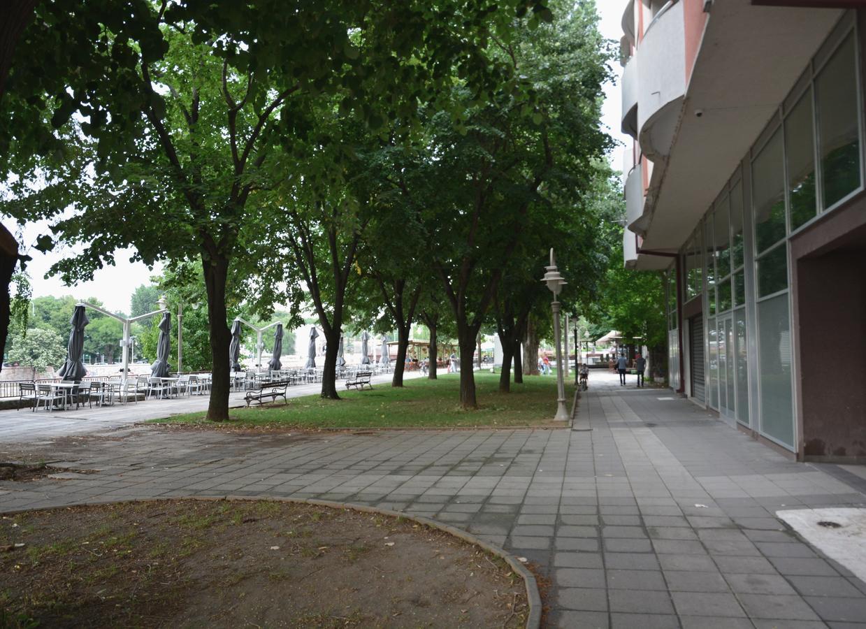 Trident Apartments 2 Ni Exterior foto